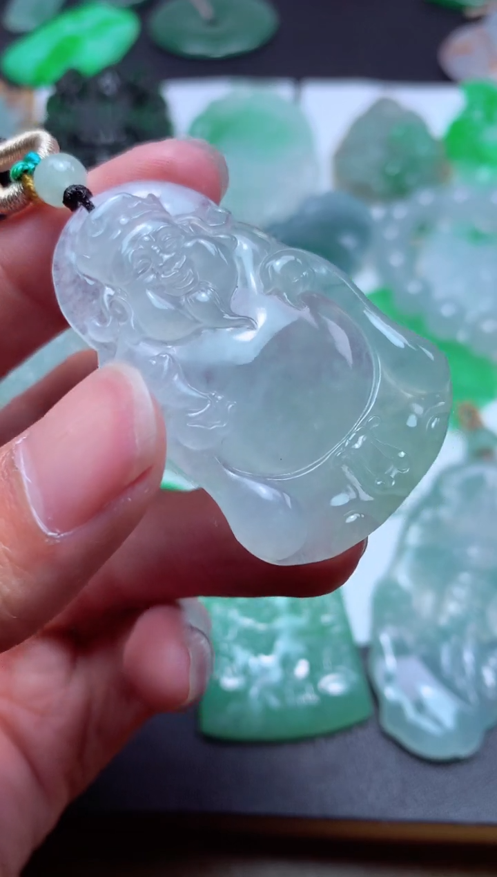 【闪购商品】翡翠颈饰未镶嵌天然翡翠