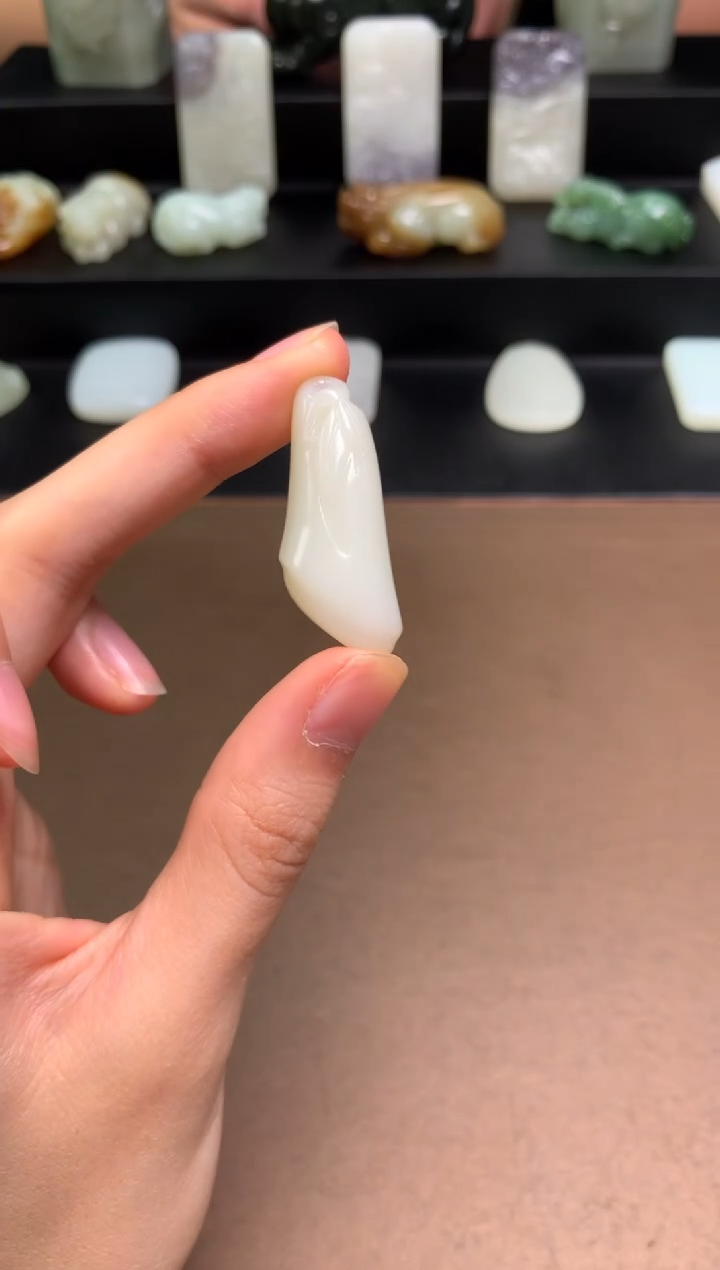 颈饰未镶嵌和田玉7