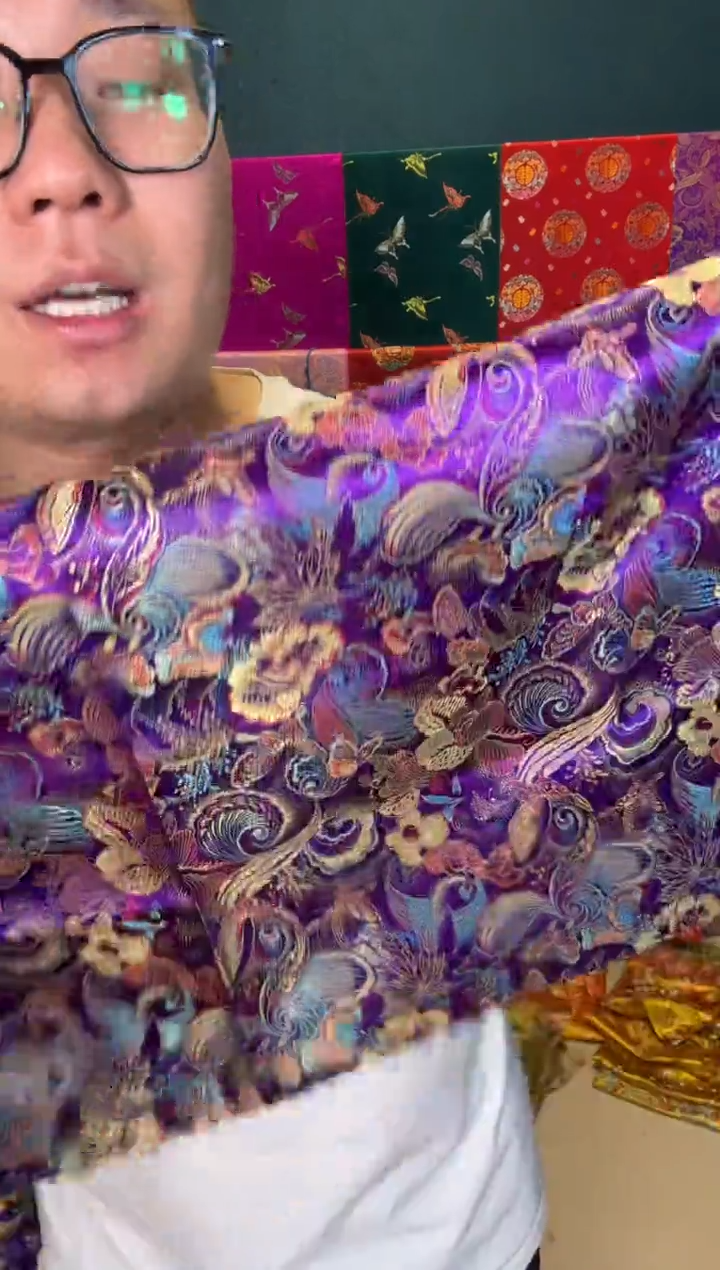 混纺1条紫色蝶恋花碎布条