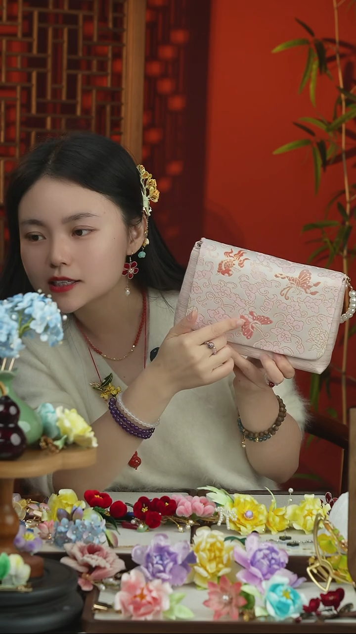 刺绣闪购纯手工非遗国风饰品