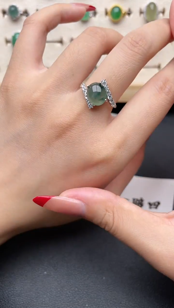 【闪购商品】翡翠戒指银S925镶嵌一物一证一礼盒