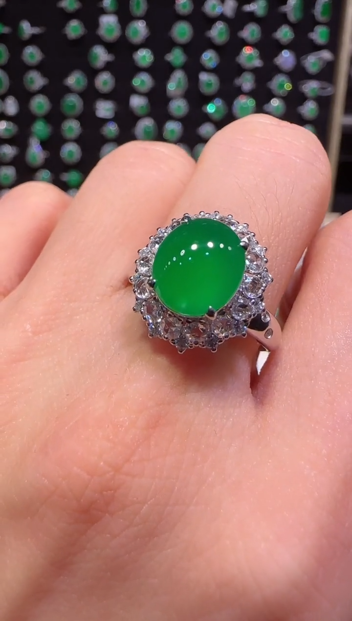 【闪购商品】翡翠戒指18K金镶嵌戒指19800分9800
