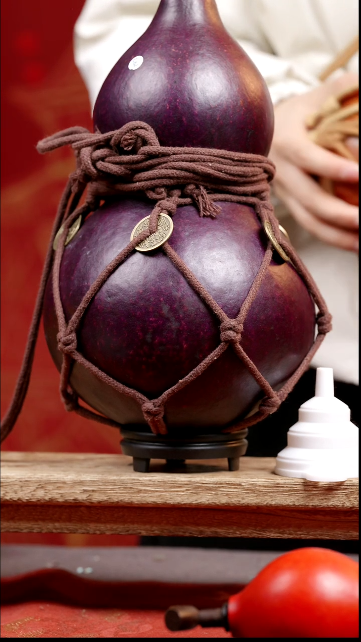 793号纯手工制作天然大漆真葫芦【不包全品介意慎拍】