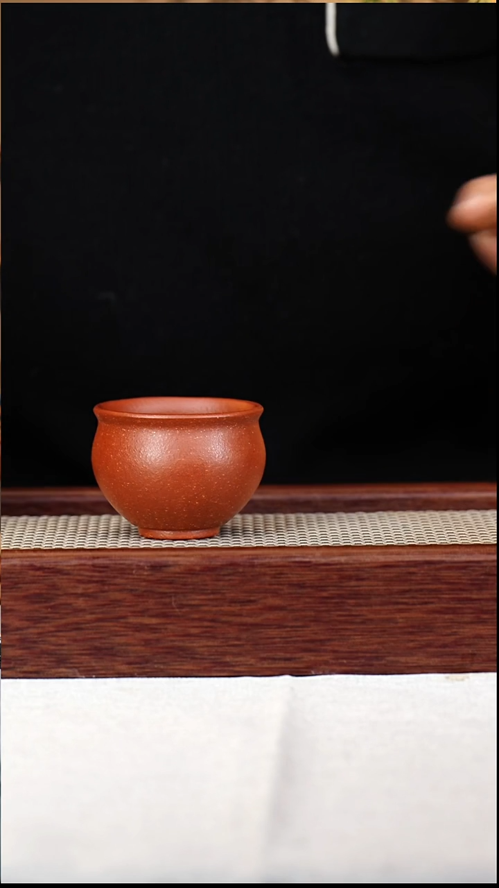 茶杯紫砂红降坡80CC-024