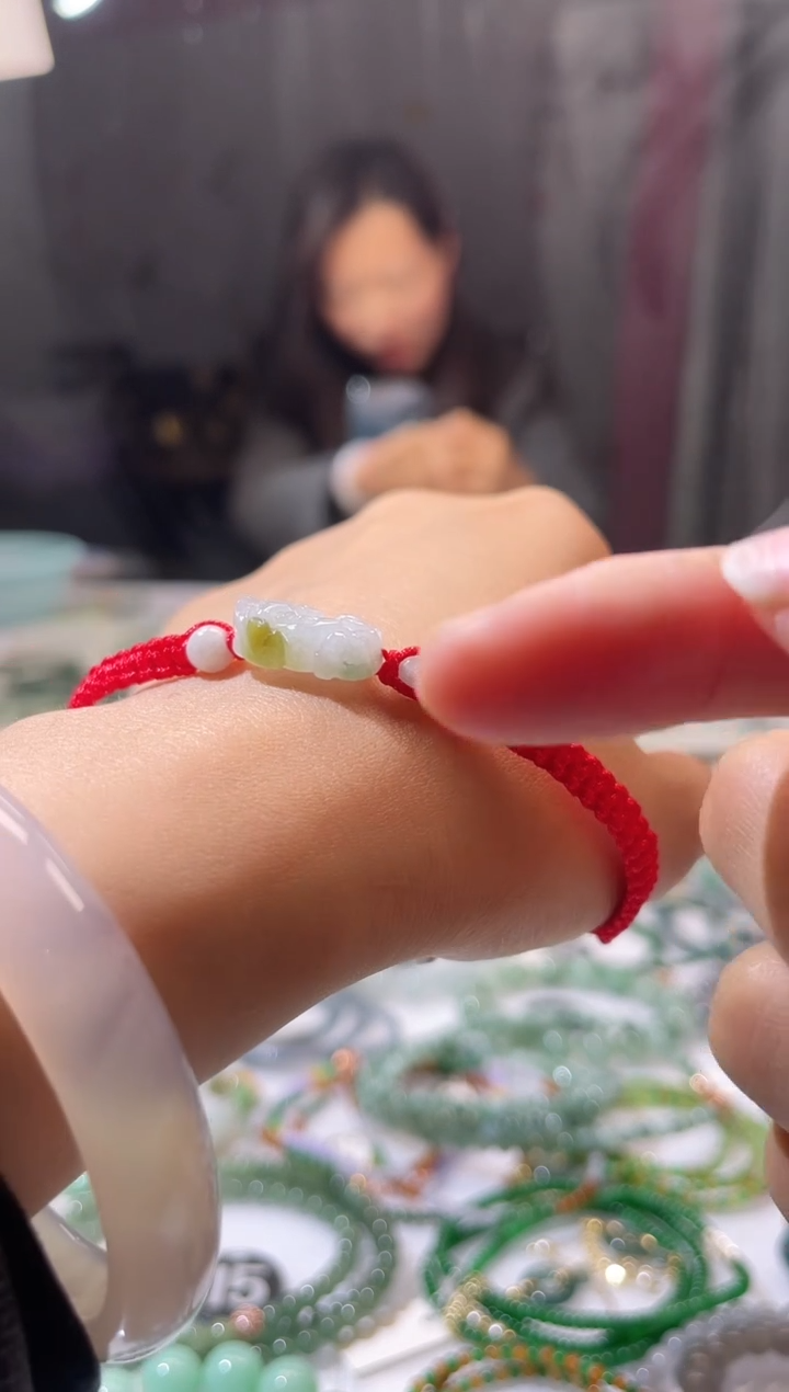 【闪购商品】翡翠手绳未镶嵌貔貅天然翡翠A货翡翠多样性发其一