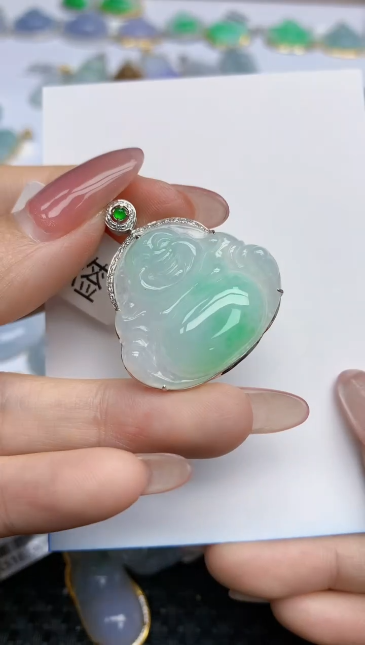 【闪购商品】翡翠挂件18K金镶嵌天然翡翠A货