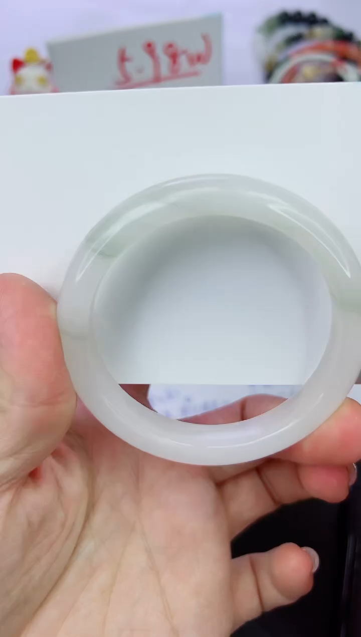 【闪购商品】石英质玉手镯未镶嵌303-55.7