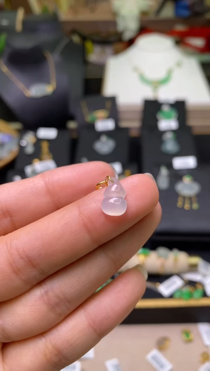 【闪购商品】翡翠颈饰18K金镶嵌净货18329