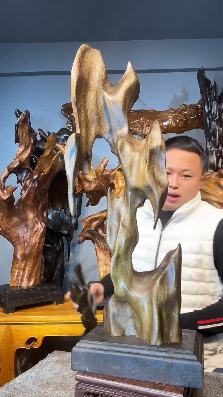 金丝楠彭****8以直播间介绍为准