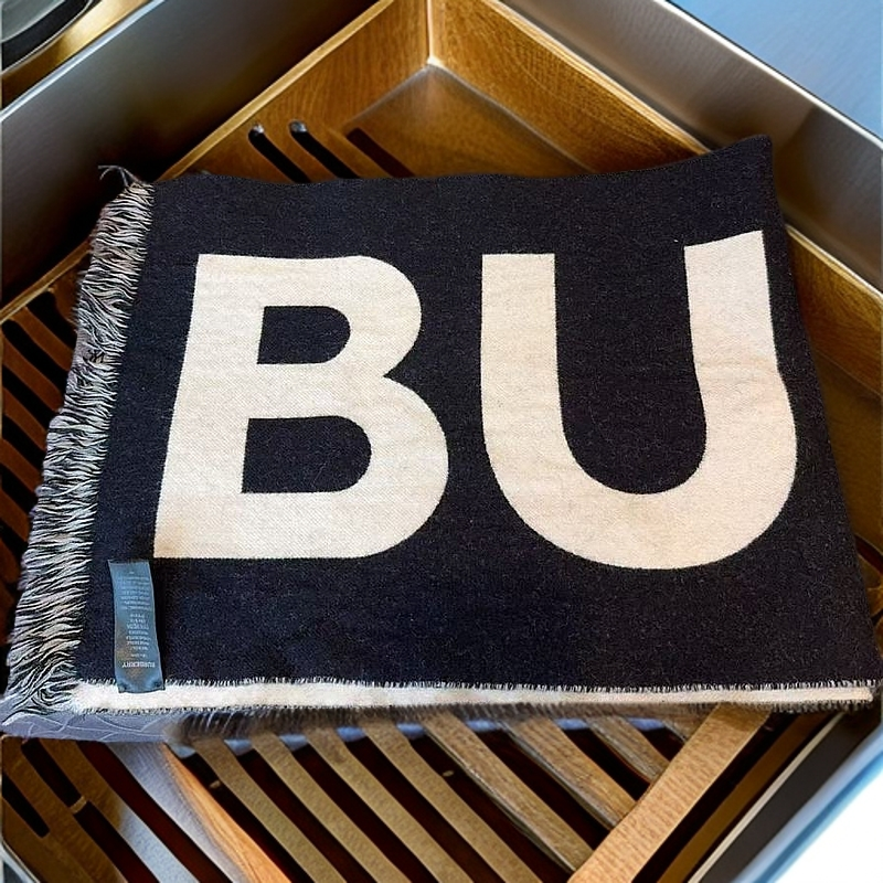 95新 GUCCI/古驰  围巾  1215 9126 