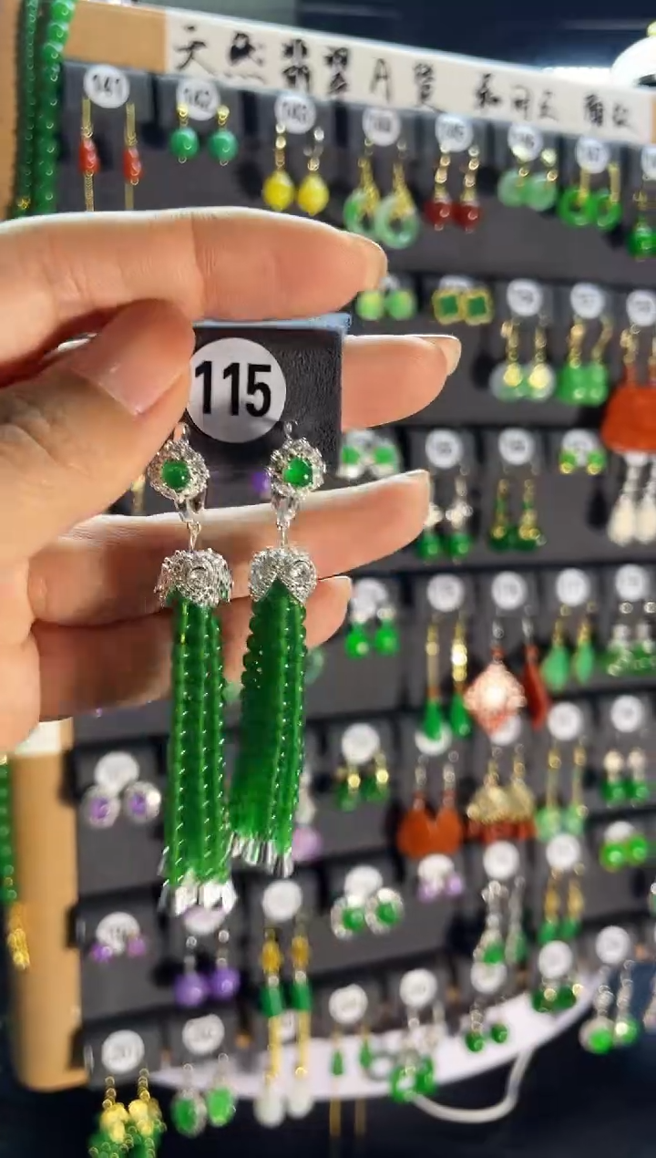 【闪购商品】翡翠耳饰银S925镶嵌115..