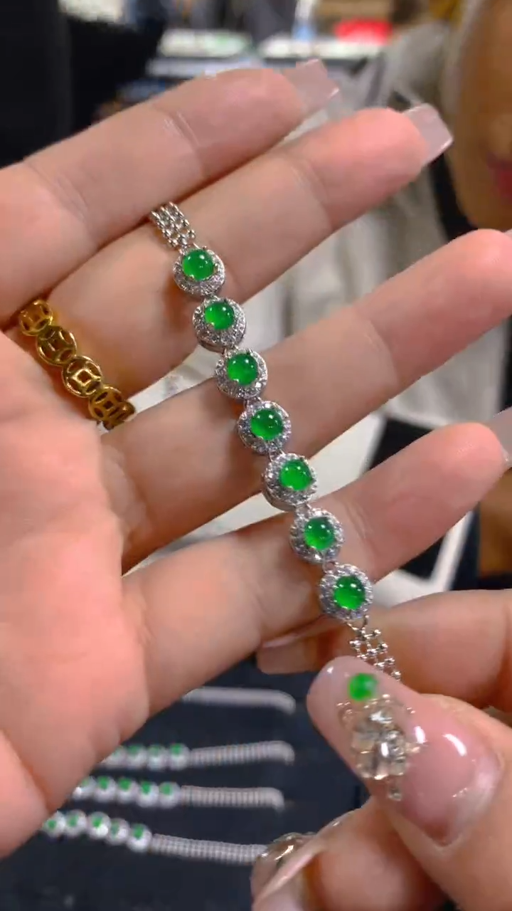 【闪购商品】翡翠手链未镶嵌0816500658