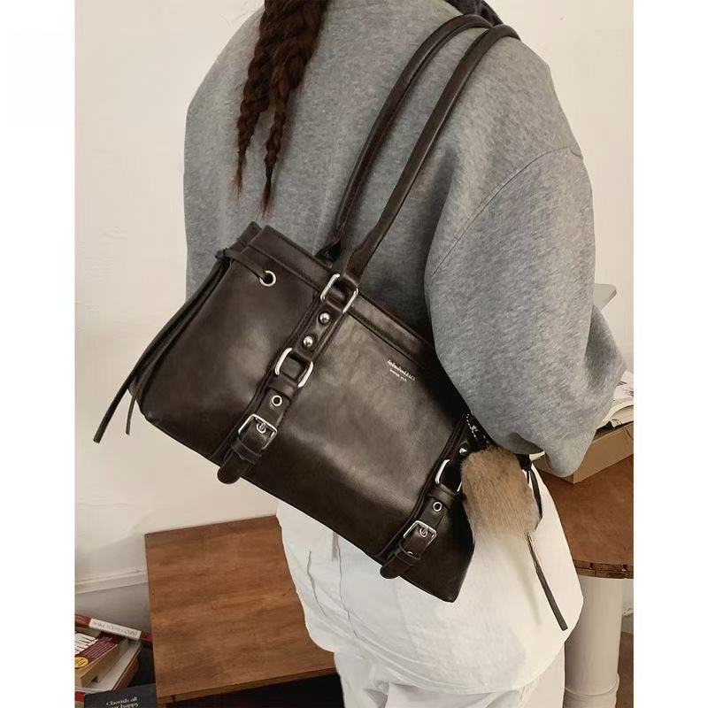 秋冬季托特包包女新款复古百搭通勤大容量手提单肩包