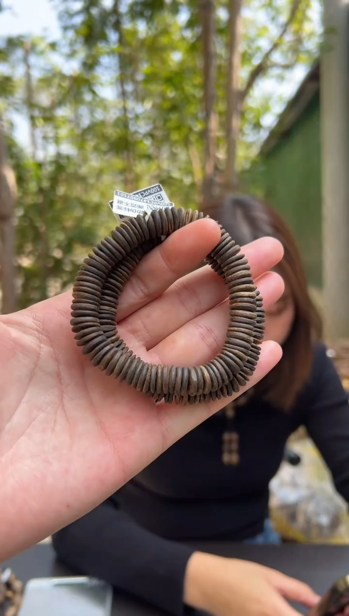 【闪购商品】沉香手串13克香尖沉水手串多样性发货1条