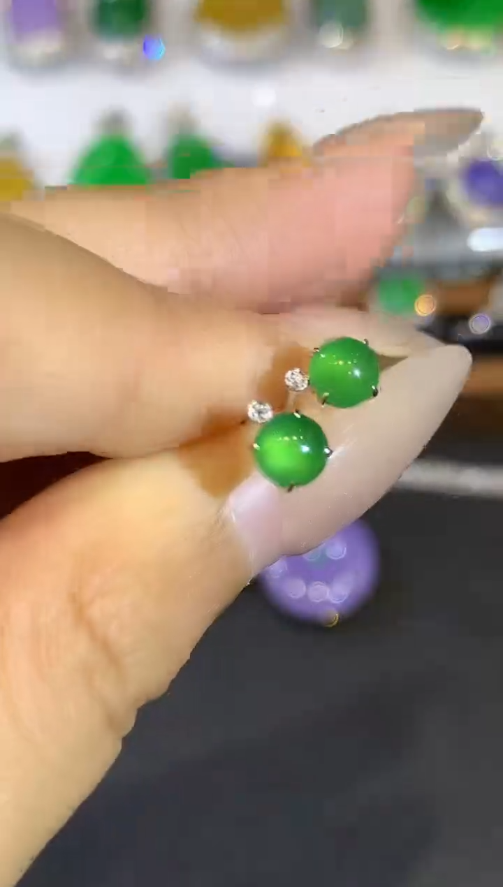 翡翠18K金镶嵌耳饰L1796多样性发其一