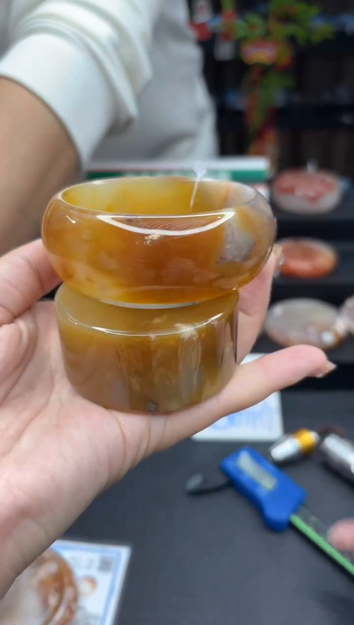【闪购商品】石英质玉手镯未镶嵌6（60圈赠送镯心）