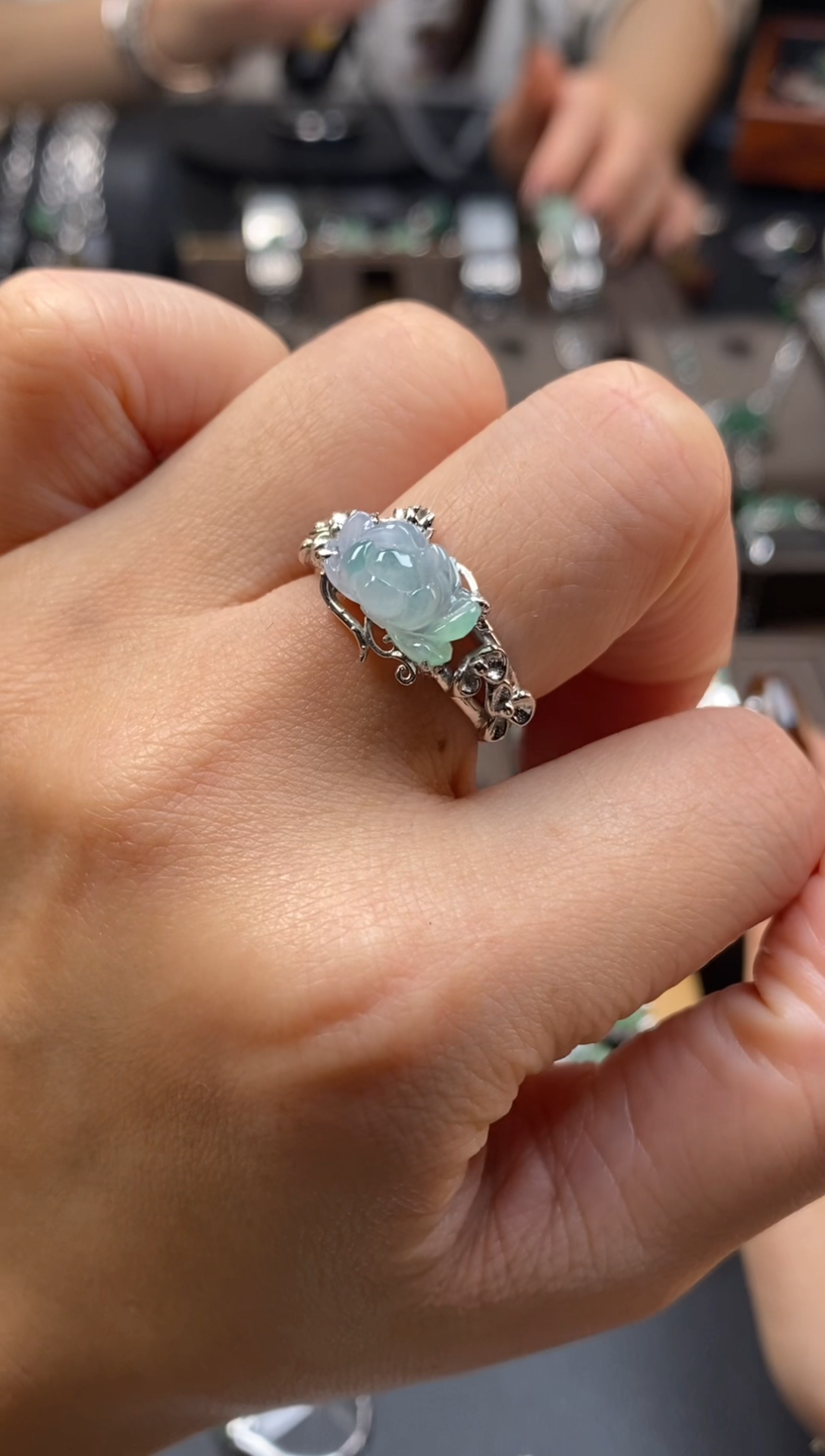 颈饰银S925镶嵌翡翠净货19282