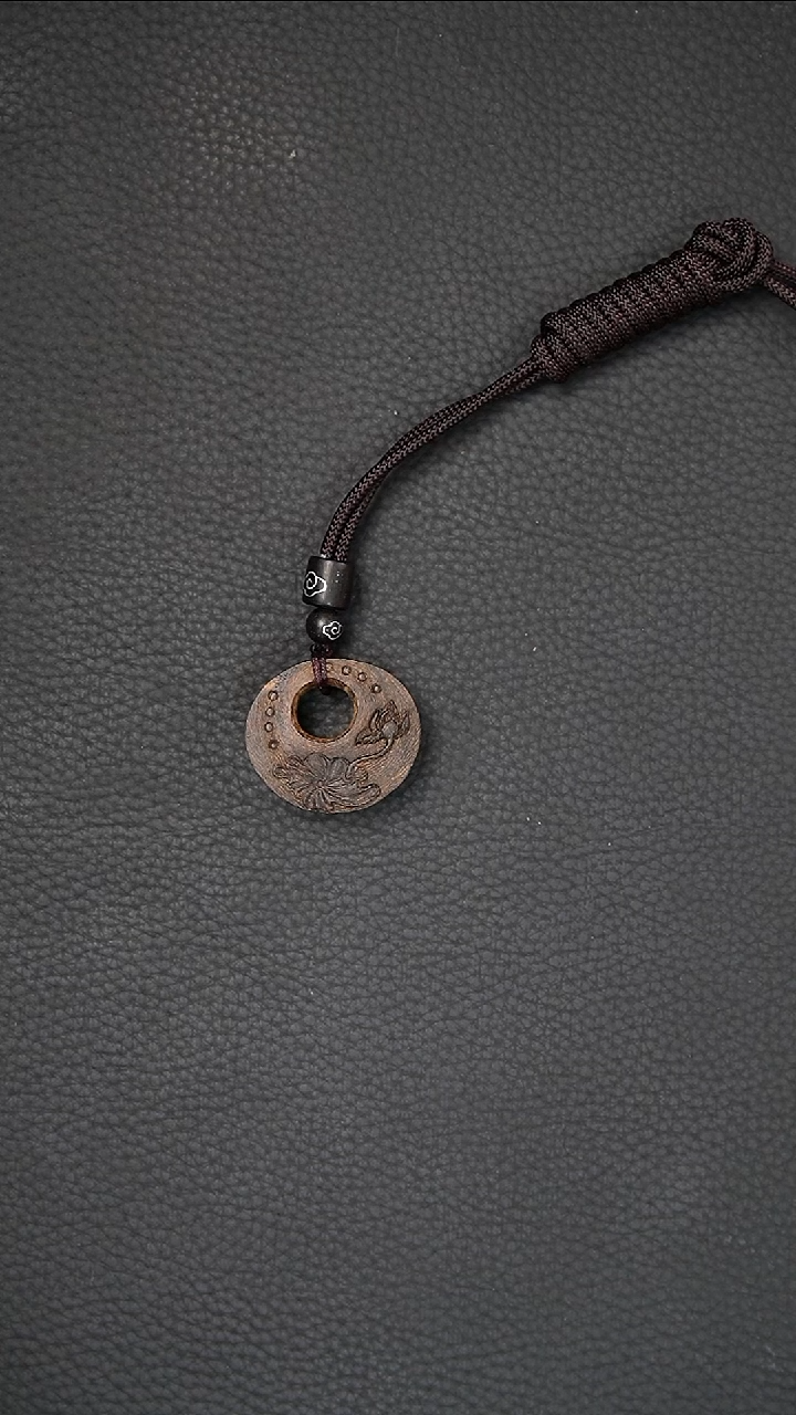 【闪购商品】沉香吊坠5.2g达拉干软丝连年有余吊坠