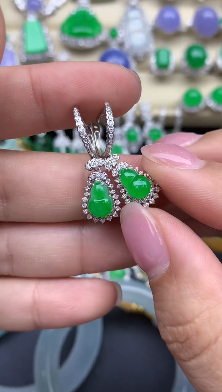 【闪购商品】翡翠耳饰18K金镶嵌818-中国好珍宝