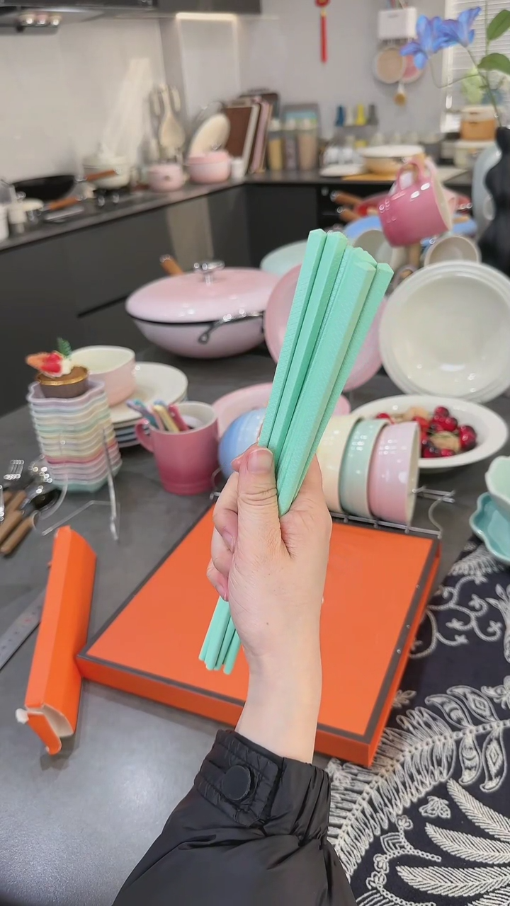 【闪购商品】瓷筷子SPS6双盒装-孔雀青