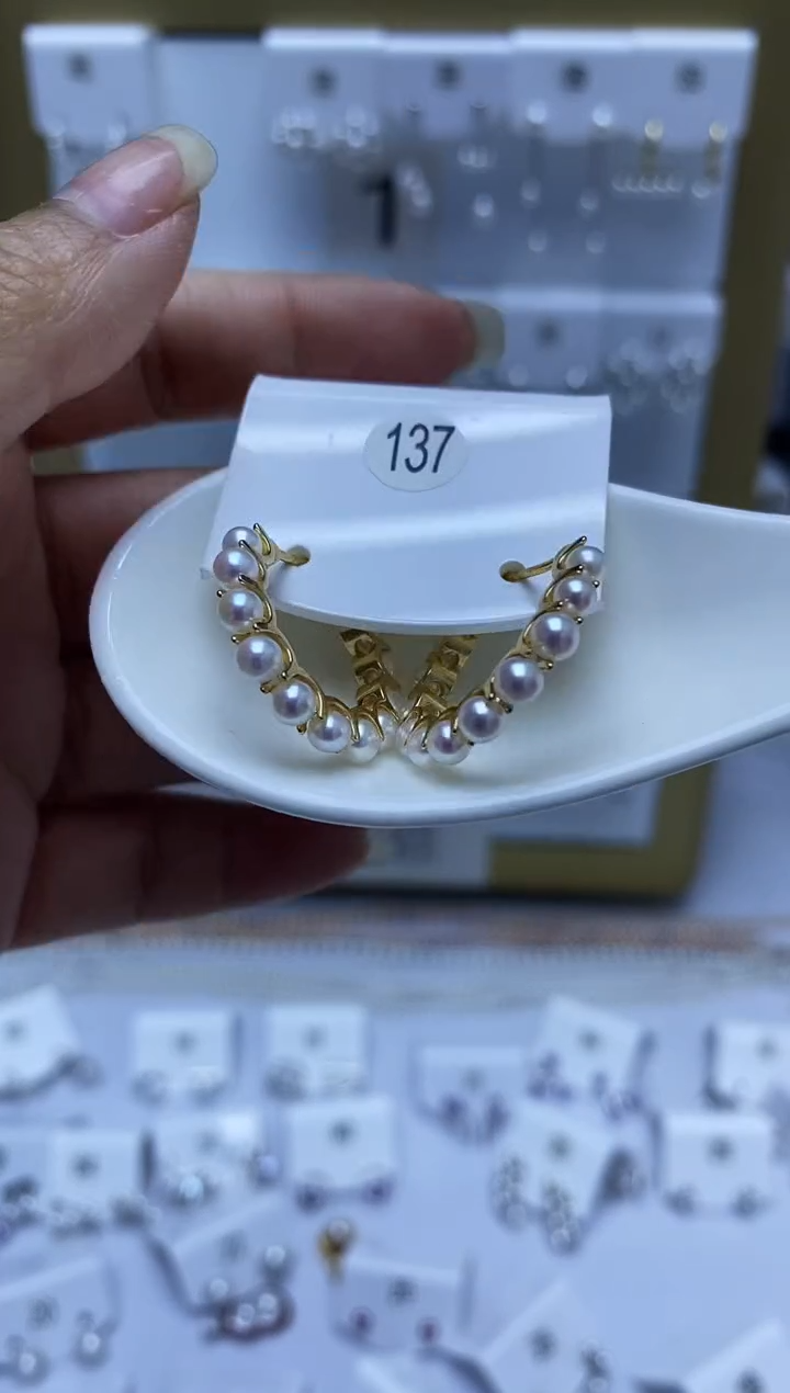 银S925镶嵌耳饰淡水珍珠137