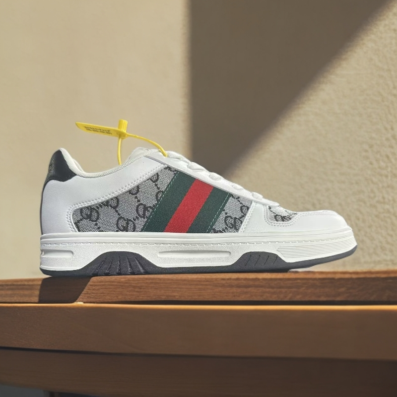 D6极简风运动鞋星星运动休闲鞋青少年男款休闲板鞋低帮J23019