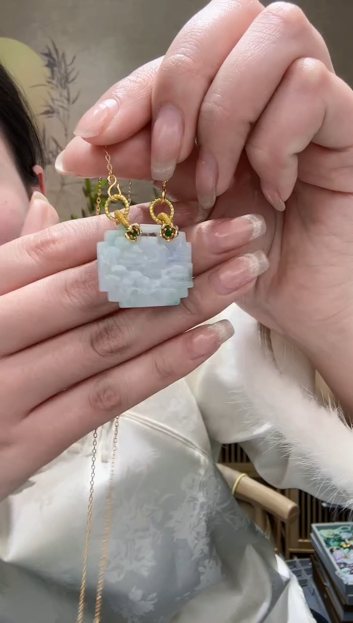 【闪购商品】翡翠颈饰未镶嵌吊坠