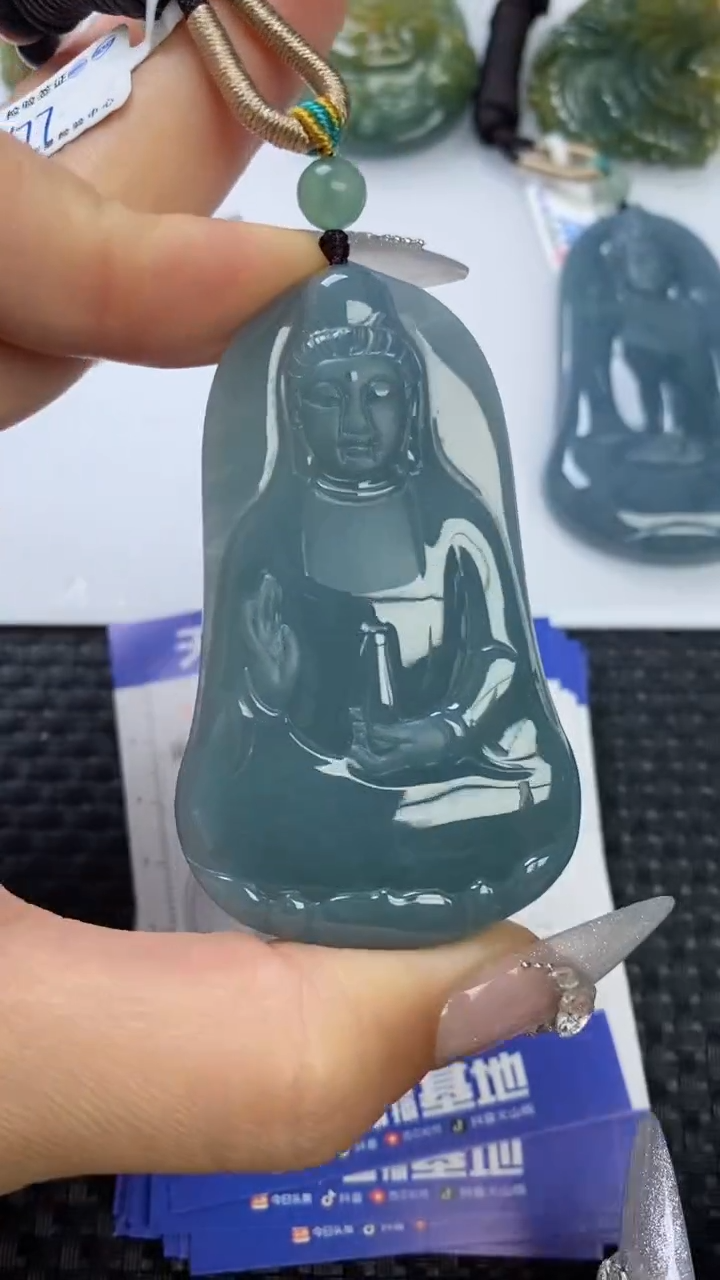 【闪购商品】翡翠颈饰未镶嵌1111111111111111