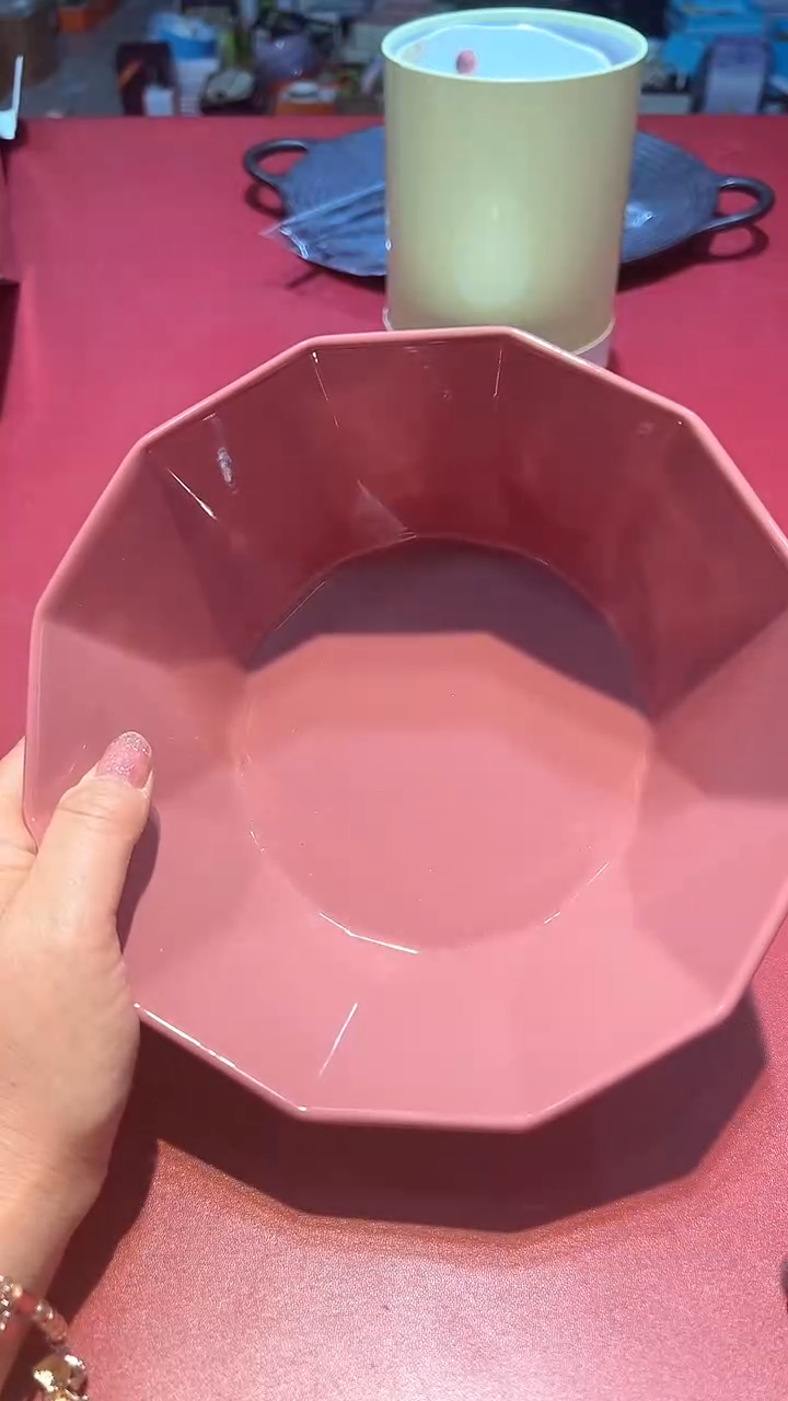 【闪购商品】瓷片锅碗瓢盆一件不剩