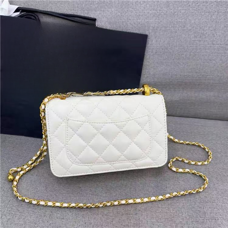 2025新款高级轻奢单肩斜挎女包B19白色