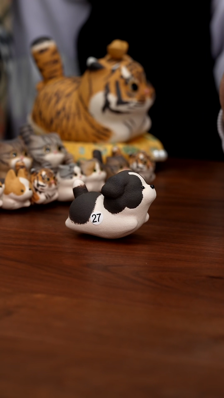 紫砂摆件微瑕狗狗