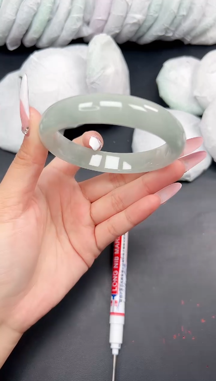 精品手镯，一物一拍Z-028