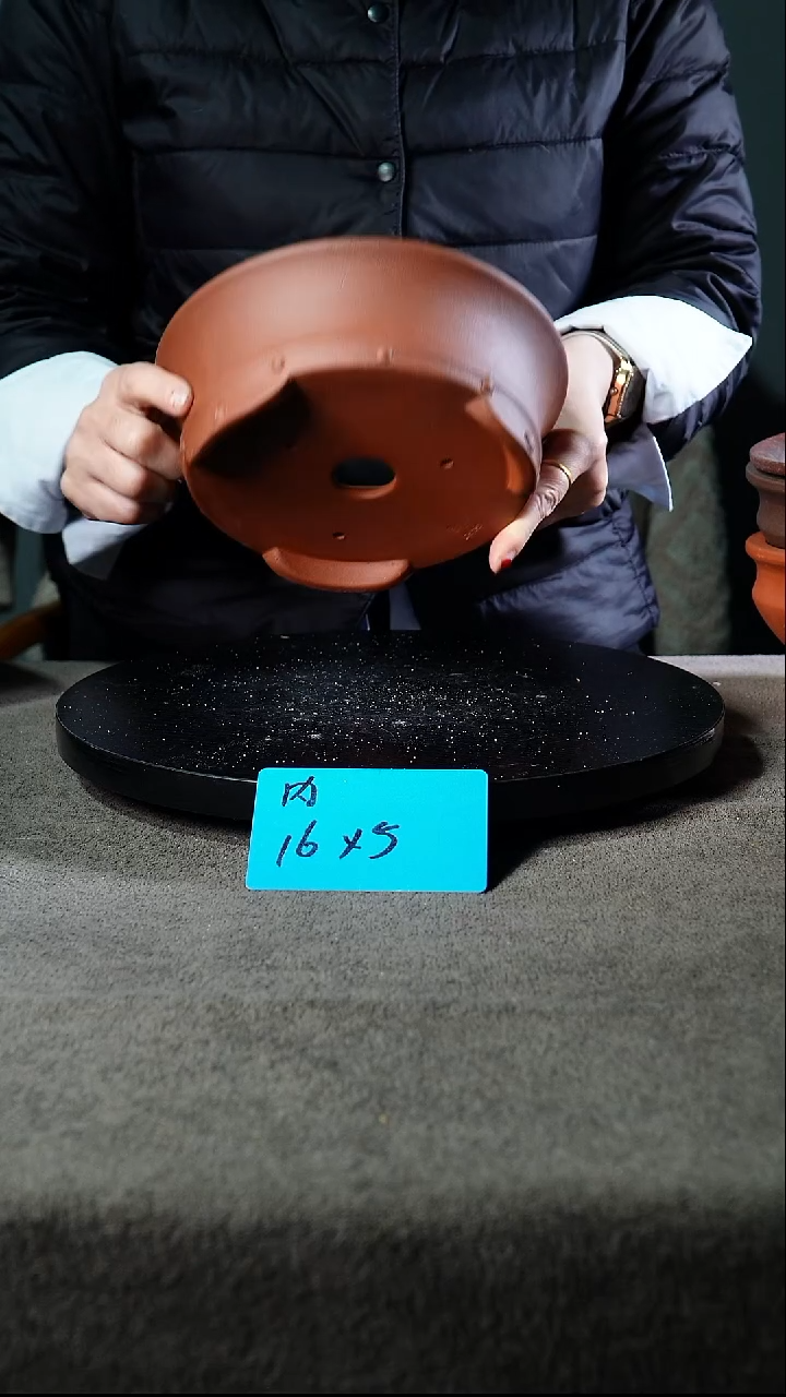 宜兴紫砂小花盆盆