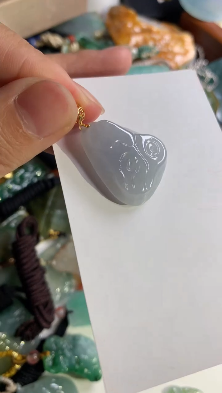 【闪购商品】翡翠颈饰18K金镶嵌吊坠