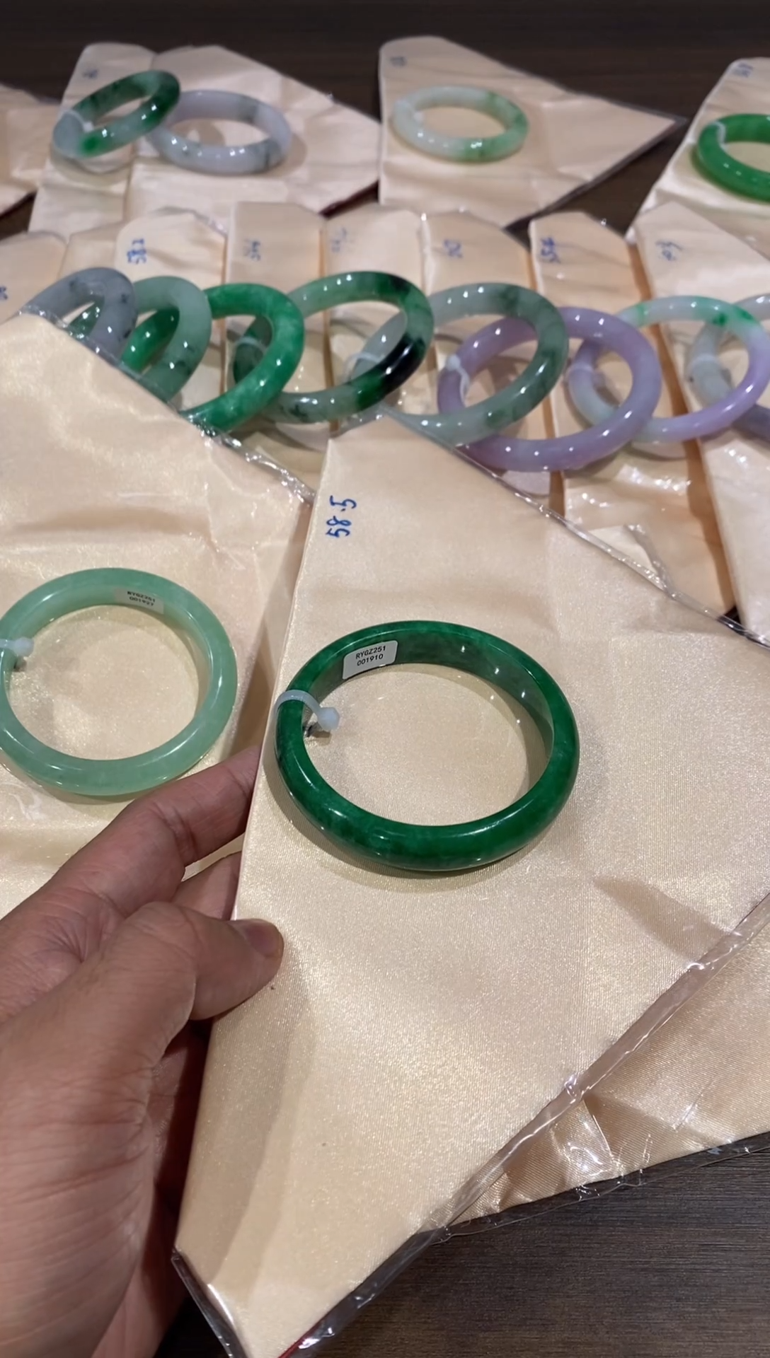 闪购为准，一物一图。