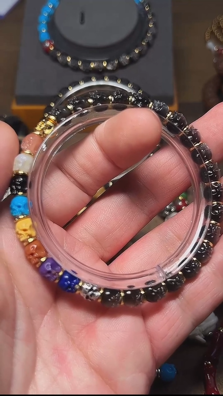 贝壳手串/手链小**儿多彩半鄂骷髅手串    