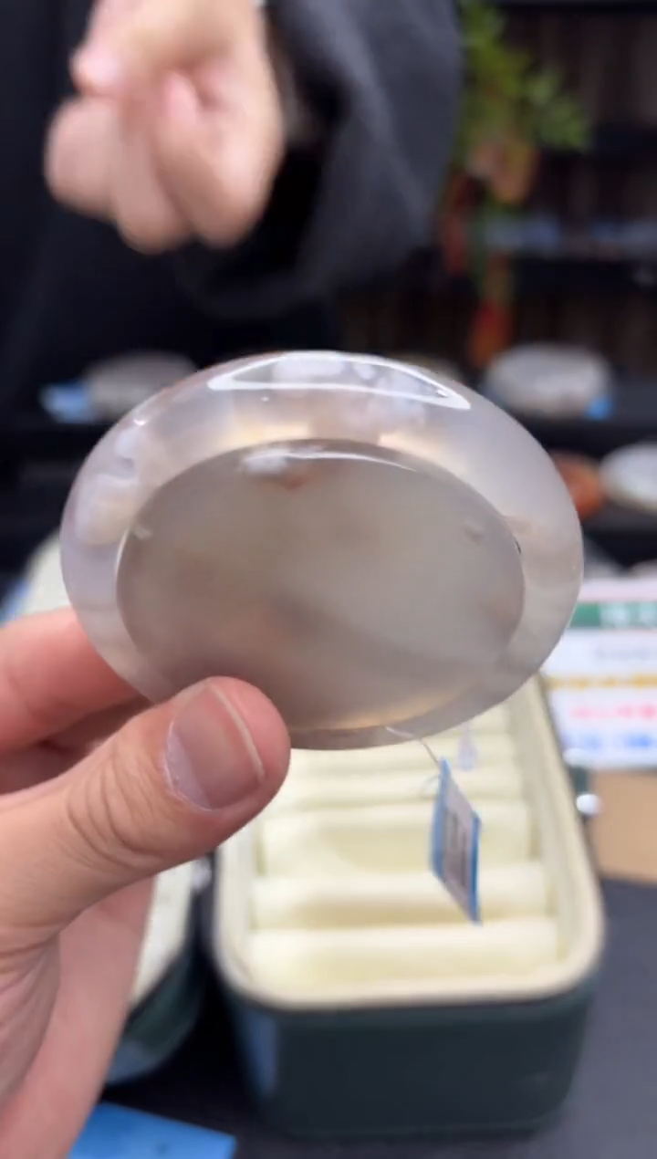 【闪购商品】石英质玉手镯未镶嵌228（56圈赠送镯心）