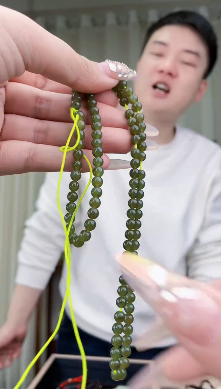【闪购商品】和田玉挂件未镶嵌拍一发一，多样性发货！