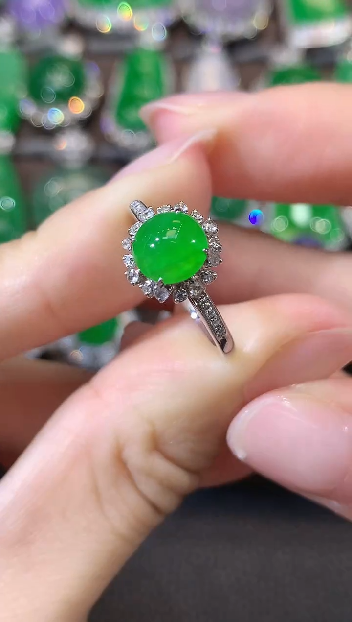 18K金镶嵌戒指翡翠D14