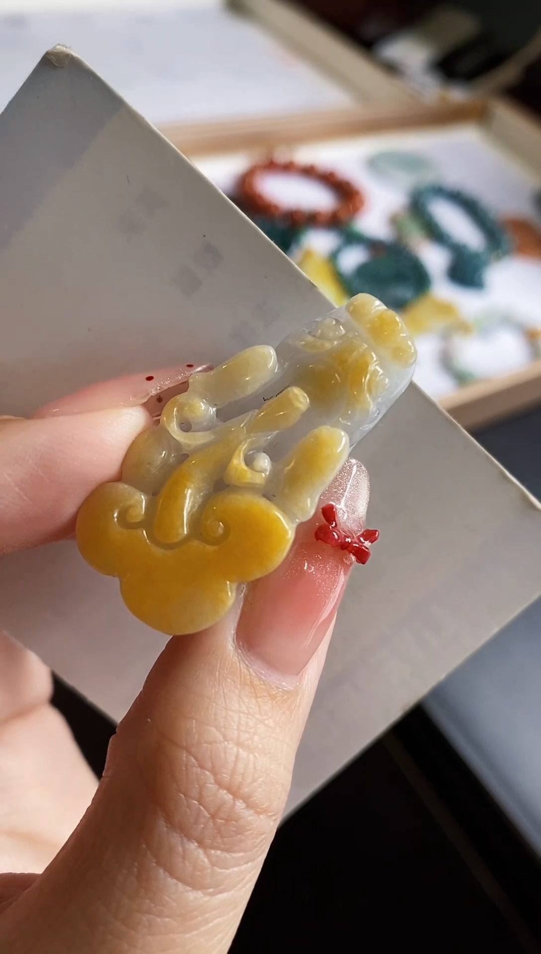颈饰未镶嵌翡翠翡翠A货