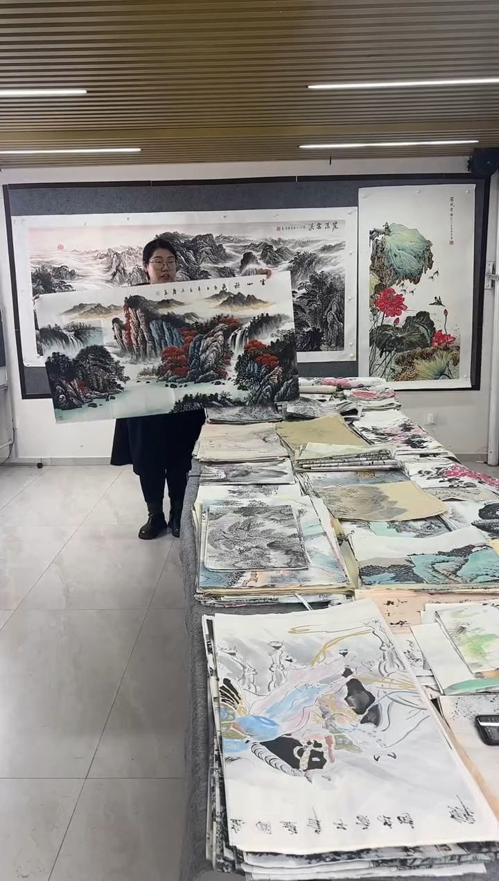 国画丹青专属福利-四尺整张李土庆云山秋色带证书