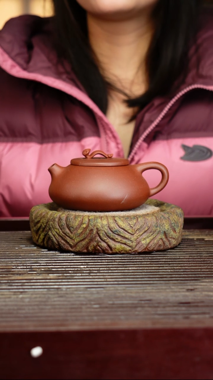 宜兴原矿紫砂壶茶壶宜兴原矿紫砂壶茶壶160C