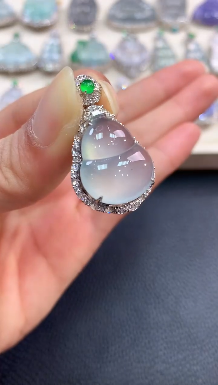 【闪购商品】翡翠吊坠(不含链)18K金镶嵌b194       