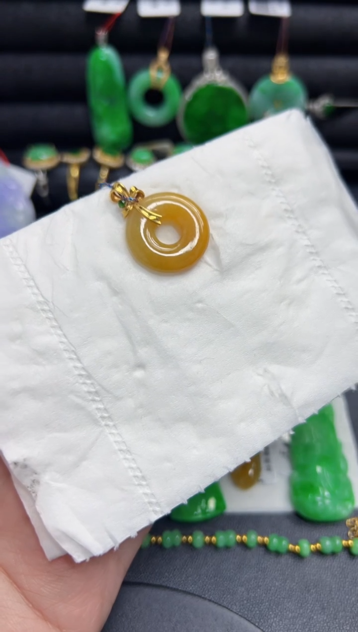 【闪购商品】翡翠颈饰18K金镶嵌Y缅料A货/支持复检/一件