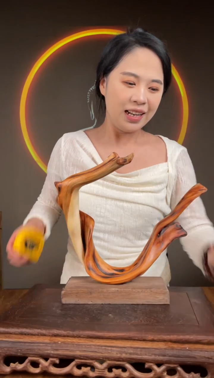 【闪购商品】柏木（崖柏）手工摆件,先抢先得!293