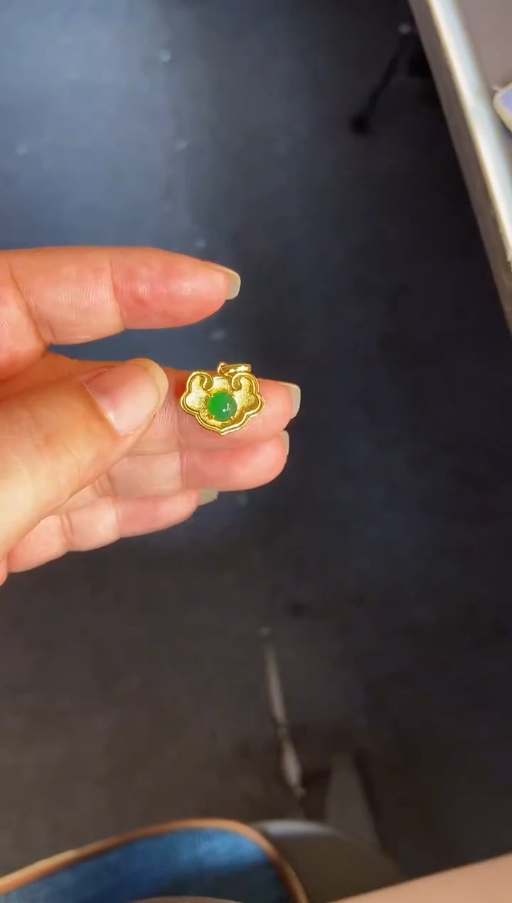 吊坠(不含链)银S925镶嵌翡翠1