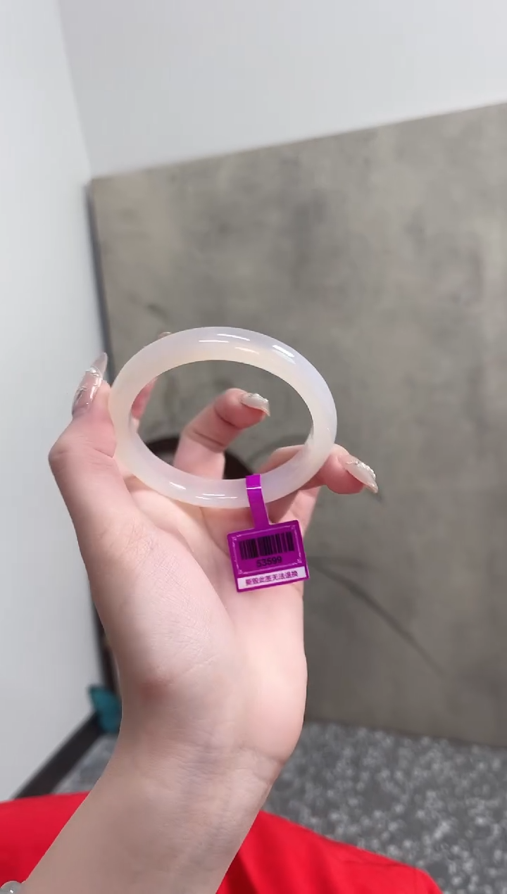 【闪购商品】玛瑙/玉髓手镯未镶嵌55-56圈 需要包容