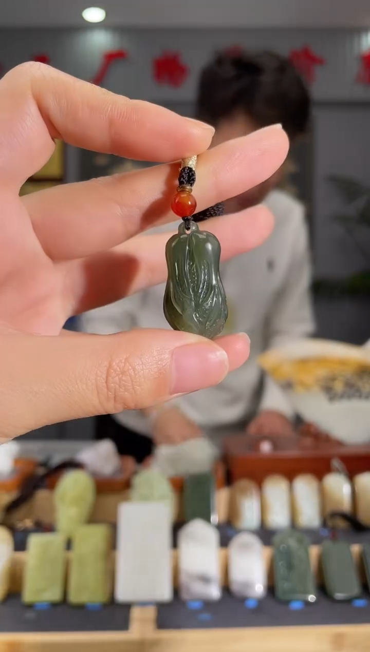 【闪购商品】和田玉颈饰未镶嵌拍一发一 多样性发货