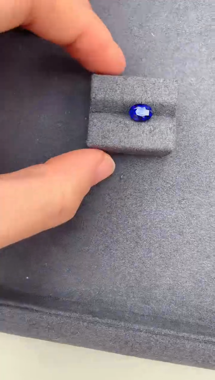 【闪购商品】蓝宝石裸石未镶嵌2ct皇家蓝