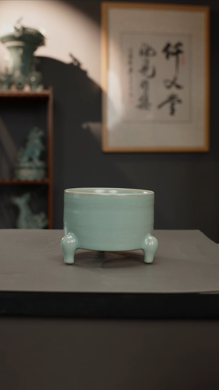 【闪购商品】杯仿古釉原矿三足杯